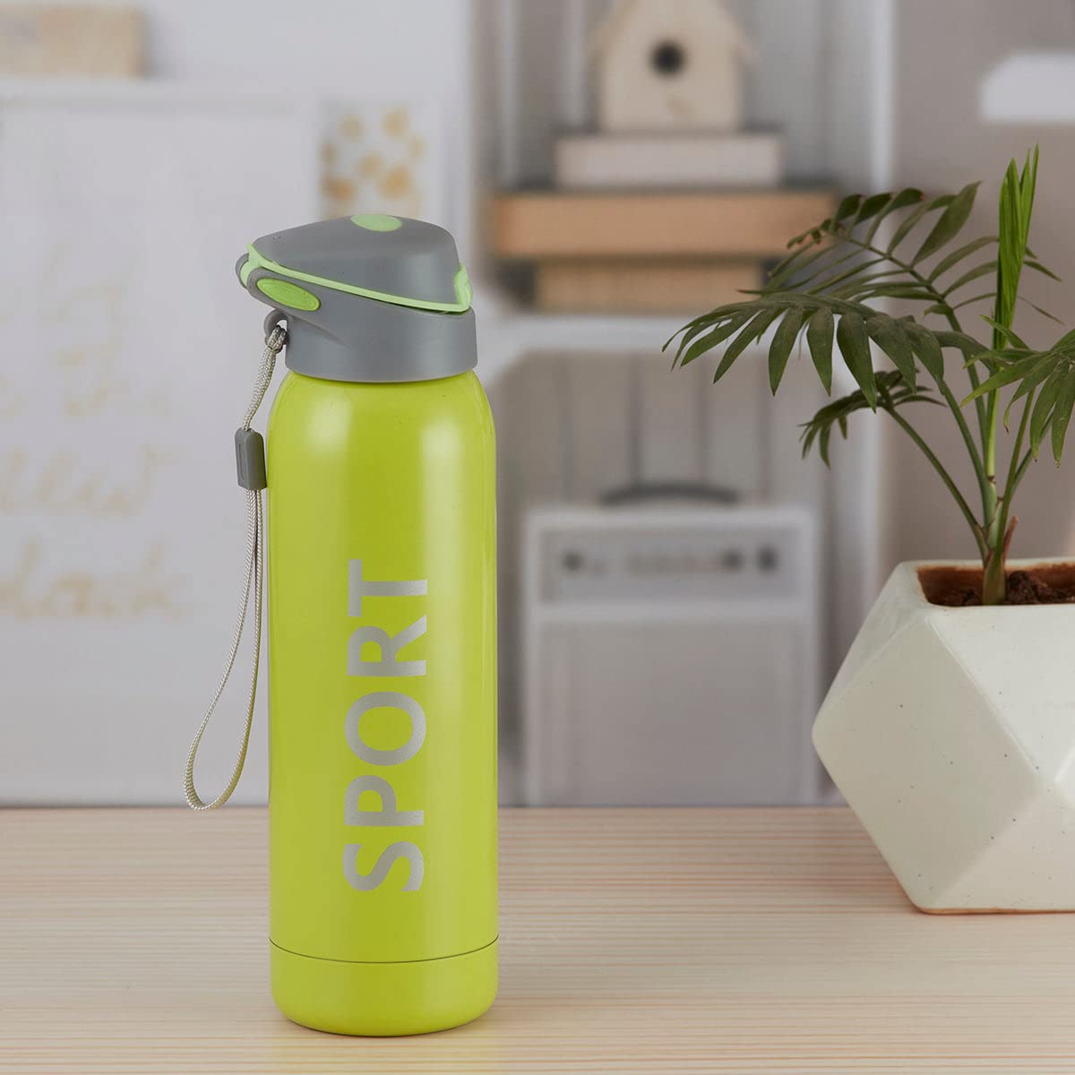 Sports Stainless Steel Vacuum Hot Cold Insulated Flask Water Bottle with Straw Keeps Liquids Hot or Cold Double Wall Stainless Steel 500ml